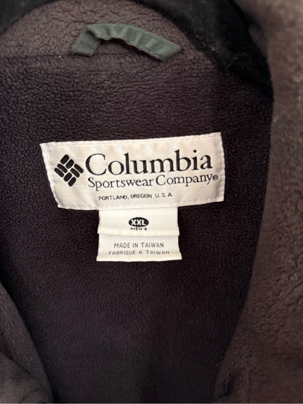 Columbia Men's Black Performance Fleece Jacket - Classic Warmth